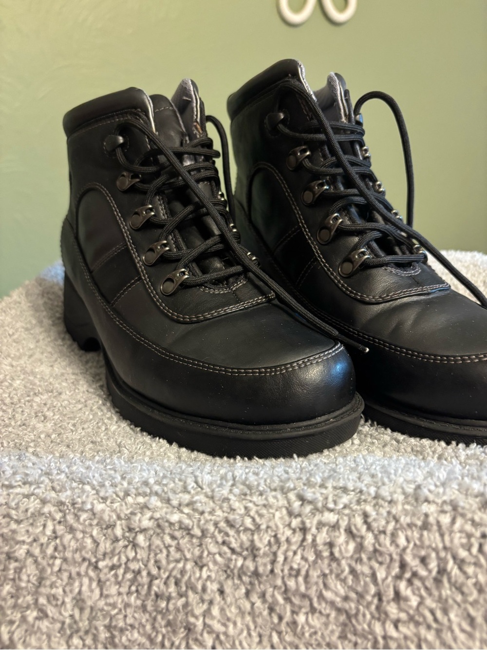 Sporto Black Lace-Up Women's Ankle Booties